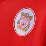 Maillot Liverpool Retro Vintage 1996-1997 Domicile Homme | Foot Sport – Image 3