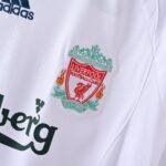 Maillot Liverpool Retro Vintage 2006-2007 Third Homme | Foot Sport – Image 3