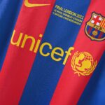 Maillot Barcelone Retro Vintage Manches Longues 2010-2011 Domicile Homme | Foot Sport – Image 3